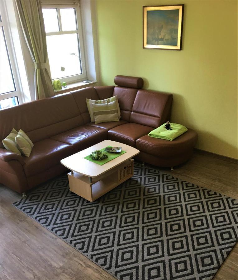 Ferienwohnung Direkt Am Ryck- Naehe Uni Und Kliniken Greifswald Extérieur photo